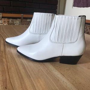 Steve Madden Westie Chelsea Bootie (Women's)